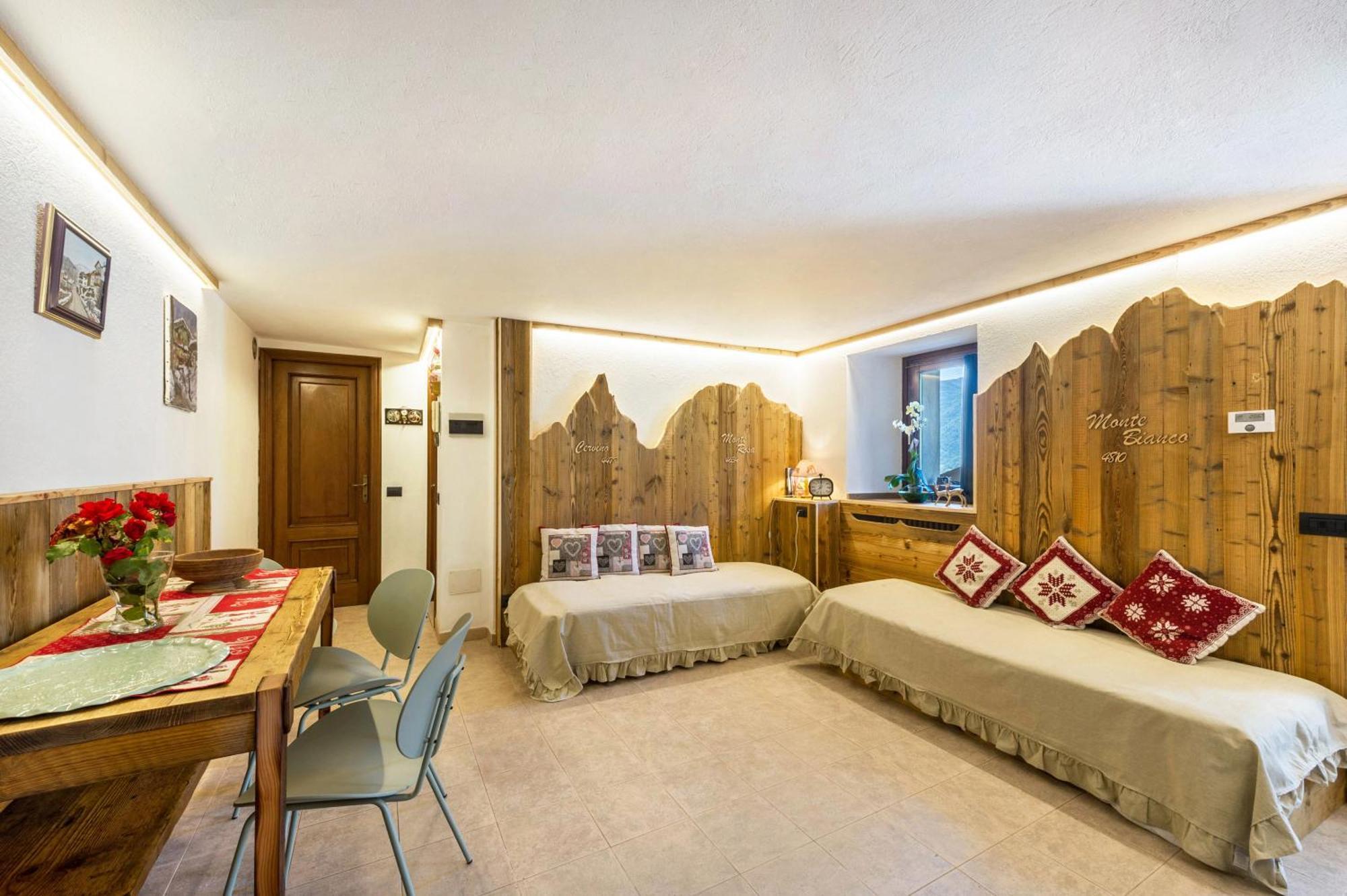 Il Nido Di Letizia Apartman Châtillon Kültér fotó